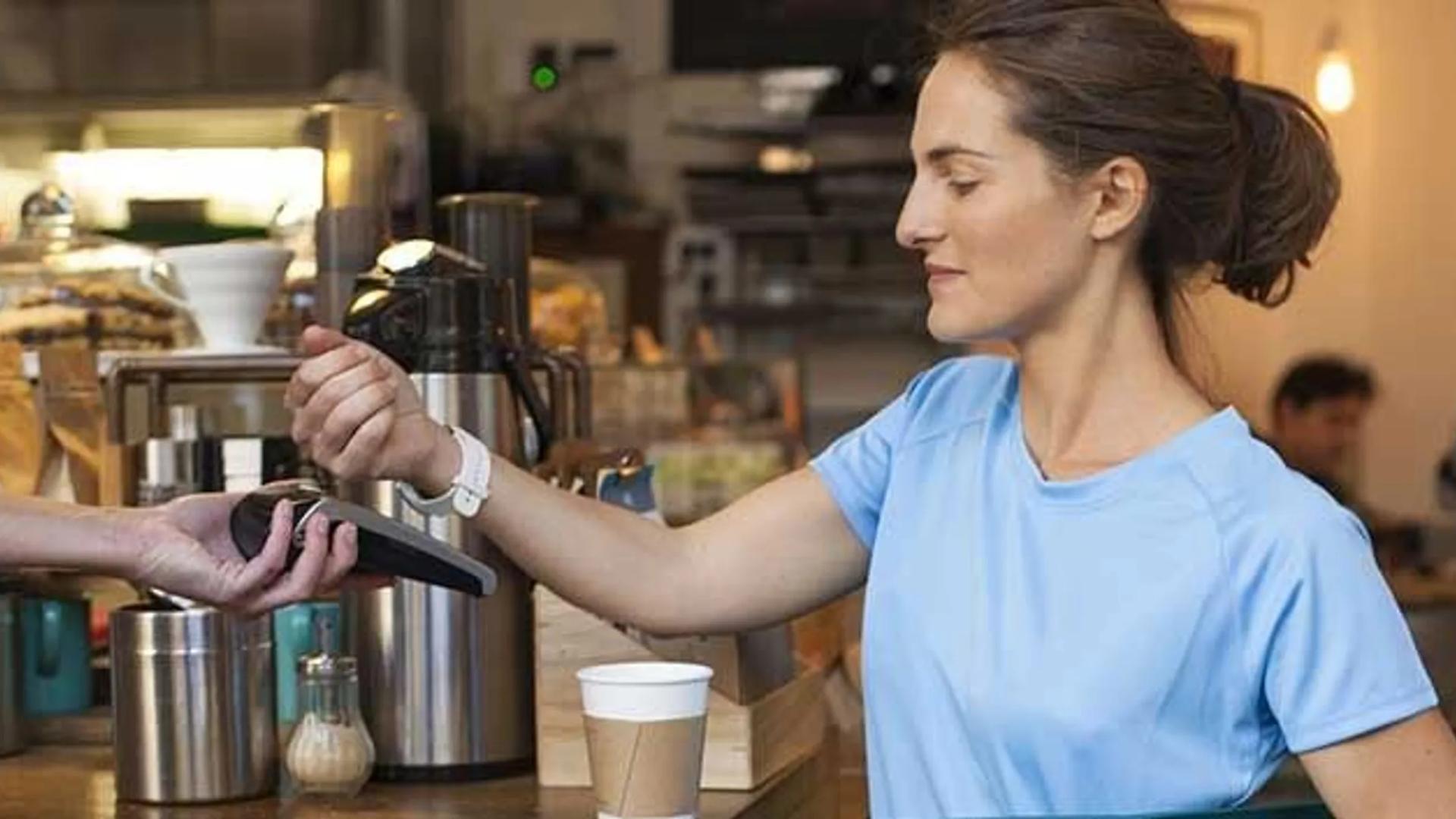 Mit der Bank Burgenland und Garmin Pay kontaktlos bezahlen